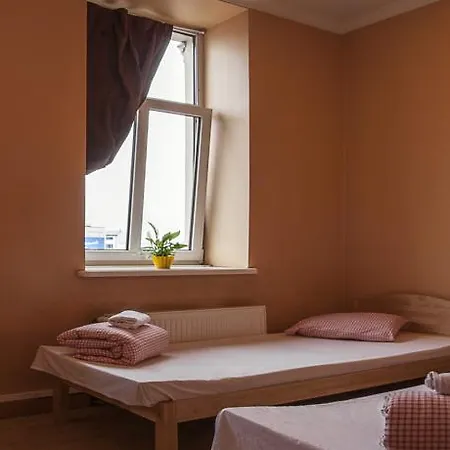 Big Bed Hostel